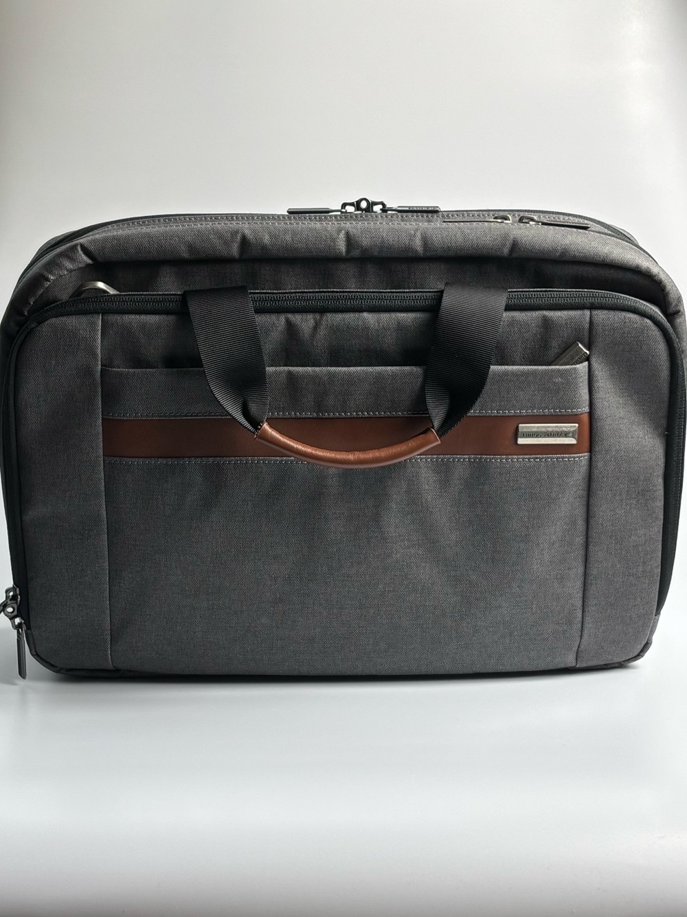 Briggs & Riley Kinzie Street 2.0 Micro Messenger Grey Bag No Shoulder Strap